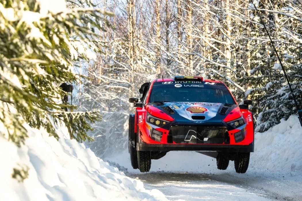 rajd-szwecji-01-fot.red-bull-content-pool-1536×1024