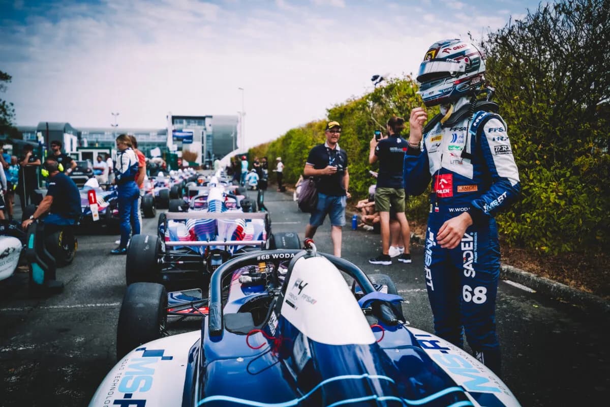 (POL) – F4, MYGALE / RENAULT / PIRELLI – FFSA Academy